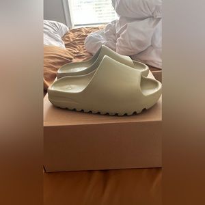 Yeezy Slides